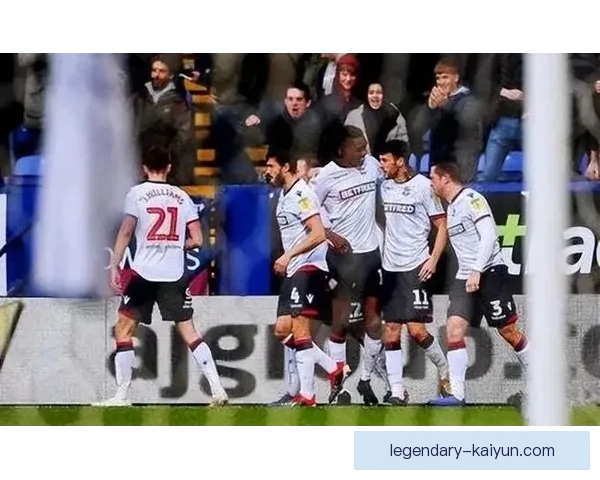 历史性的胜利，足球高分球队赛季表现亮眼，继续书写辉煌记录