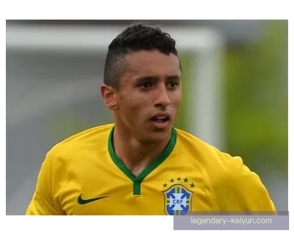 马尔基尼奥斯在巴西国家队中的表现稳健，持续增强球队竞争力