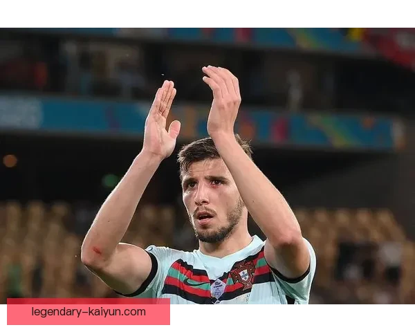 鲁本·迪亚斯成长空间逐渐显现，后防线表现稳健有望提升竞争力