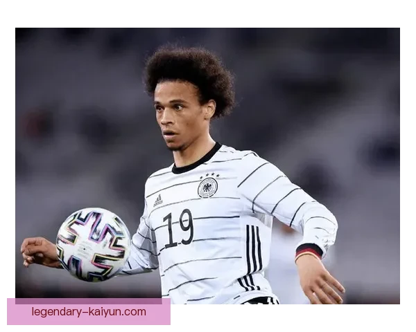 萨内比赛风格演变：从边路爆点到全能进攻手的转型之路路